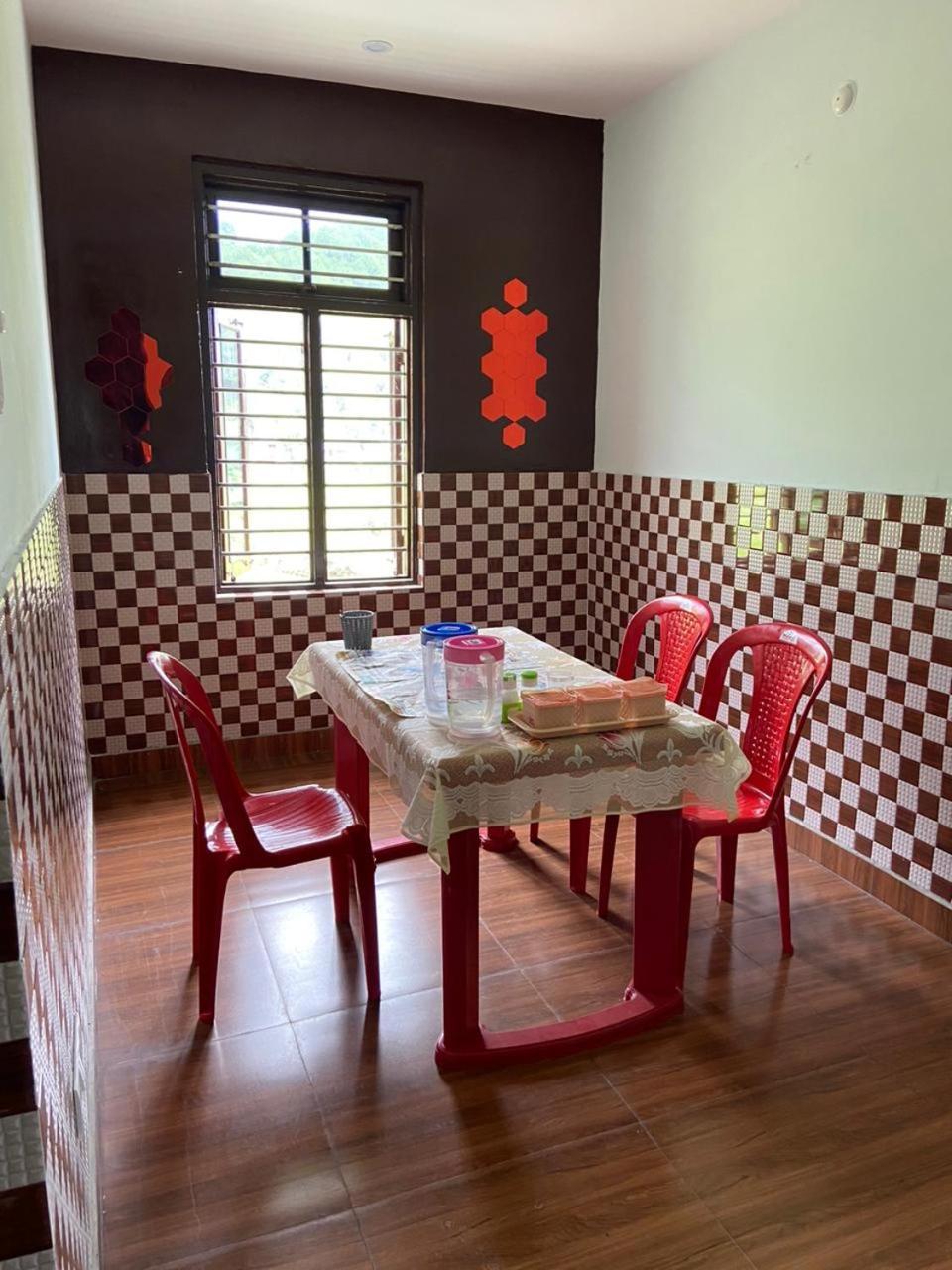 Homestay Palampur View Luaran gambar